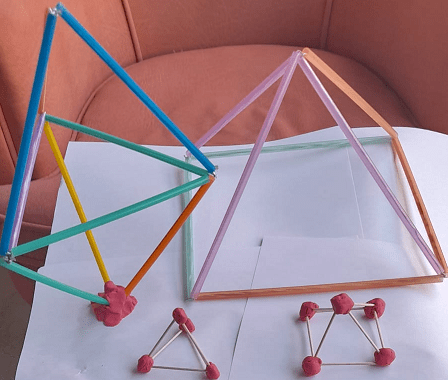 La imagen tiene un atributo ALT vacío; su nombre de archivo es poliedrosdibujo5.png